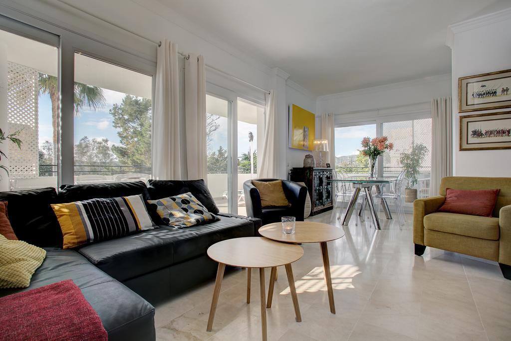 Sunny Golf Apartment Estepona Exterior photo